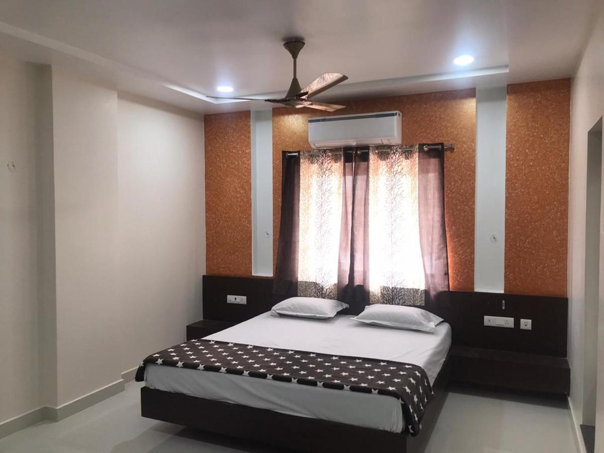 Sri Krishna Residency Hotell Eluru Eksteriør bilde